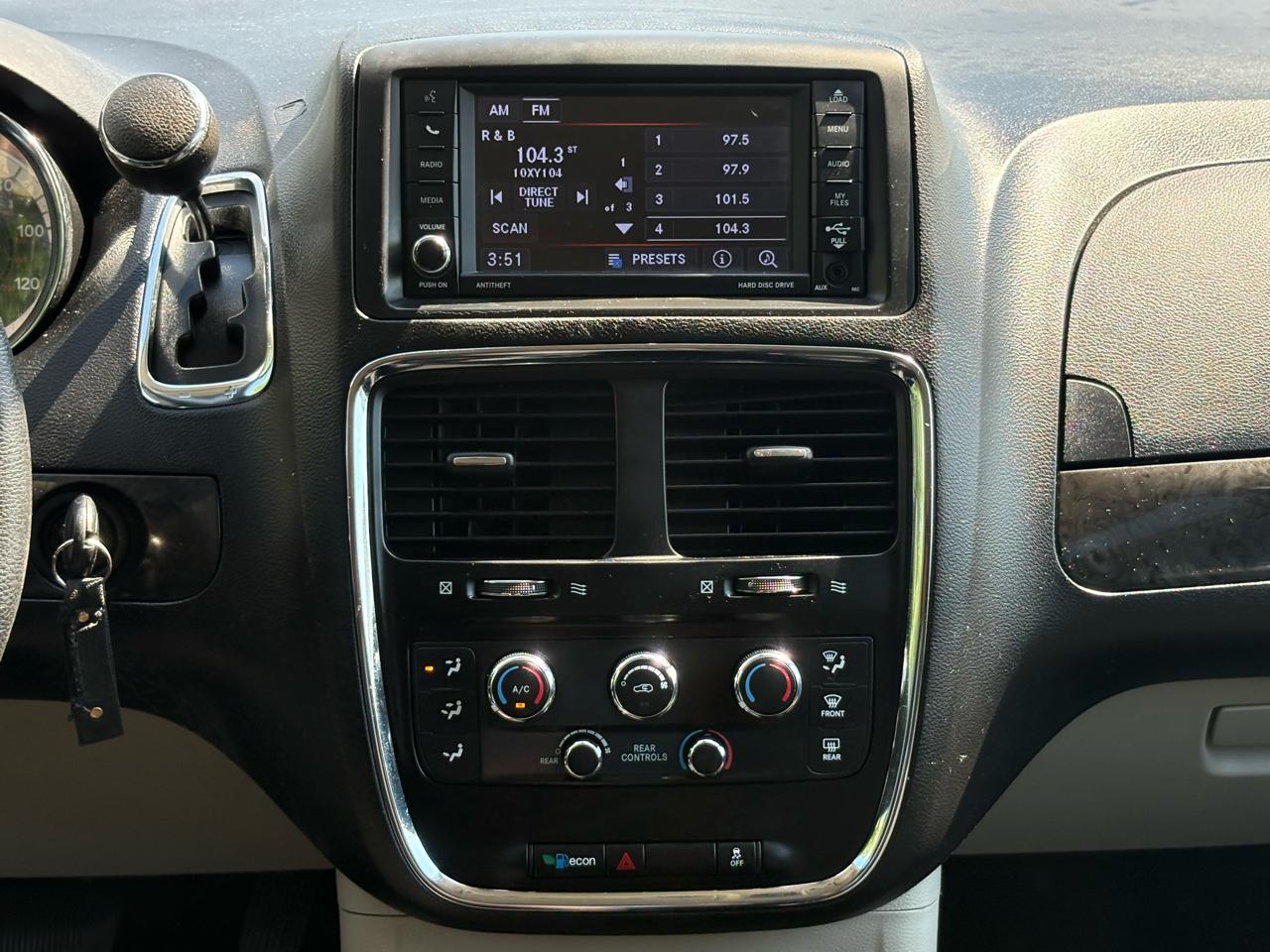Dodge Grand Caravan SE 2019