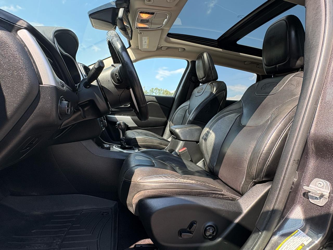 Jeep Cherokee Overland 4WD 2018