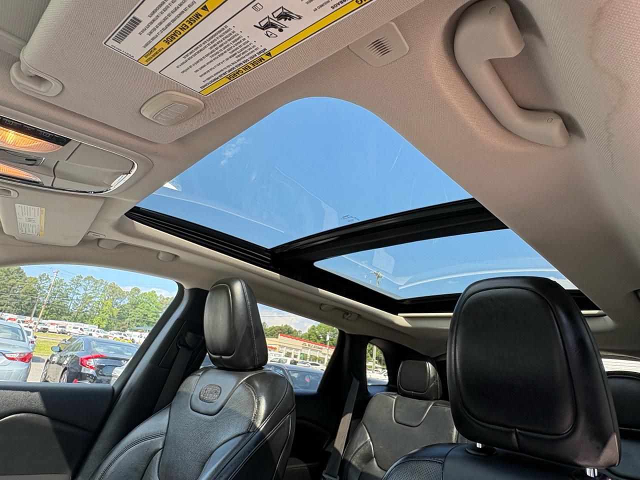 Jeep Cherokee Overland 4WD 2018