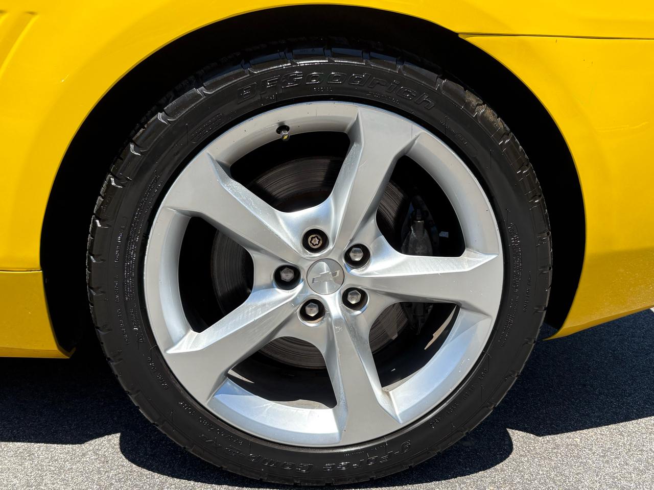 Chevrolet Camaro 1SS Coupe 2011