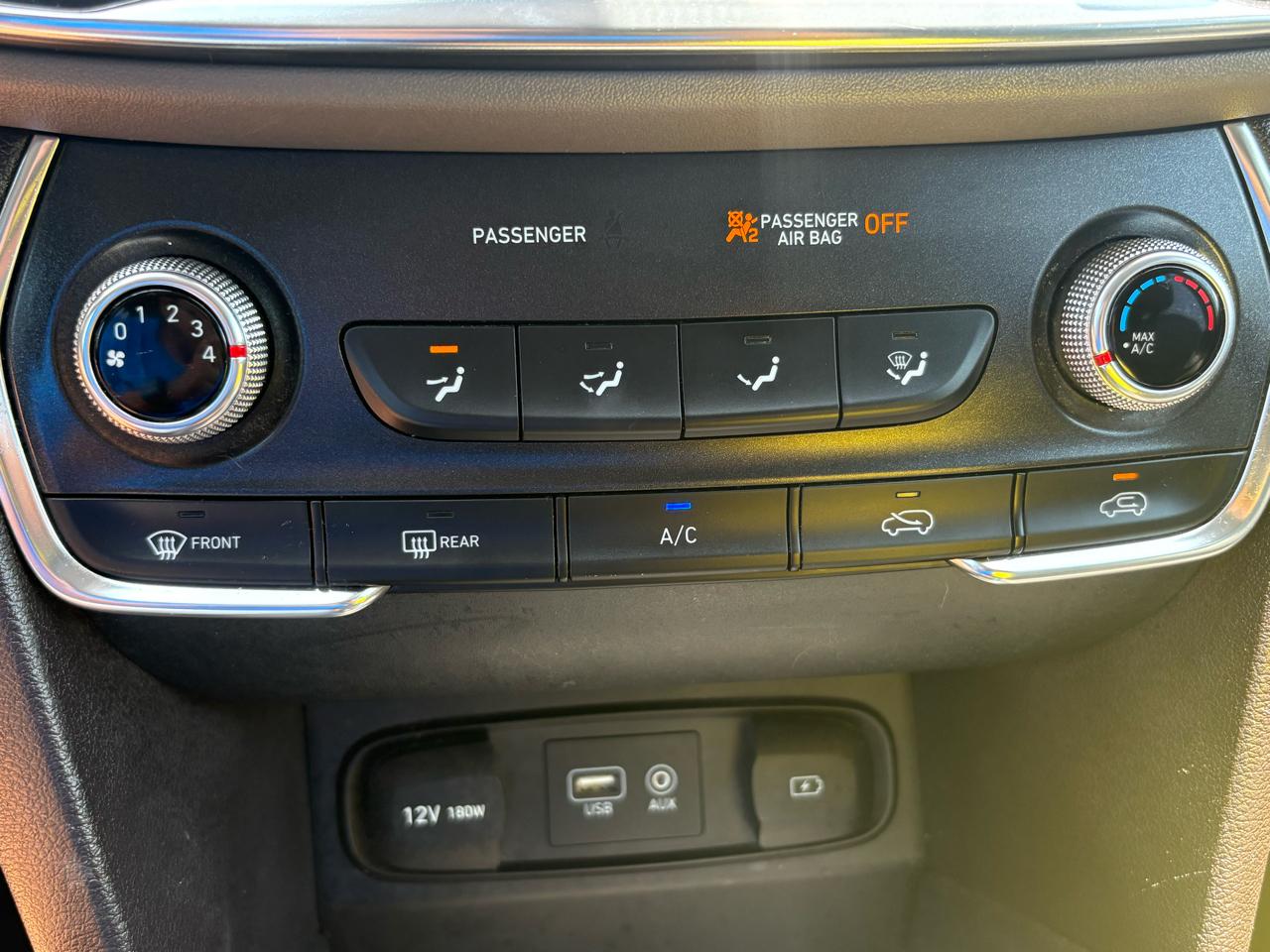 Hyundai Santa Fe SE 2.4 AWD 2019