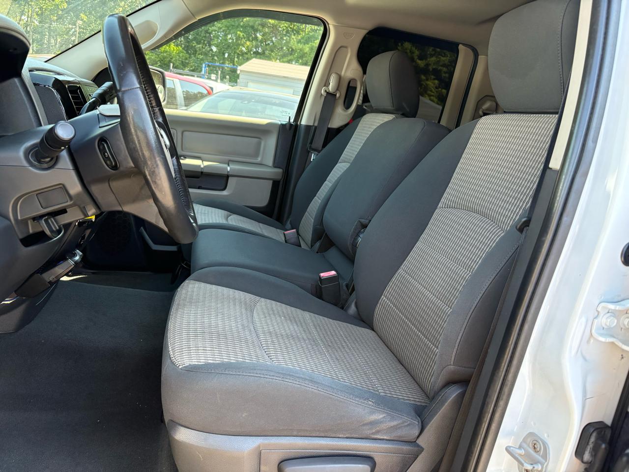 RAM 1500 SLT 2010