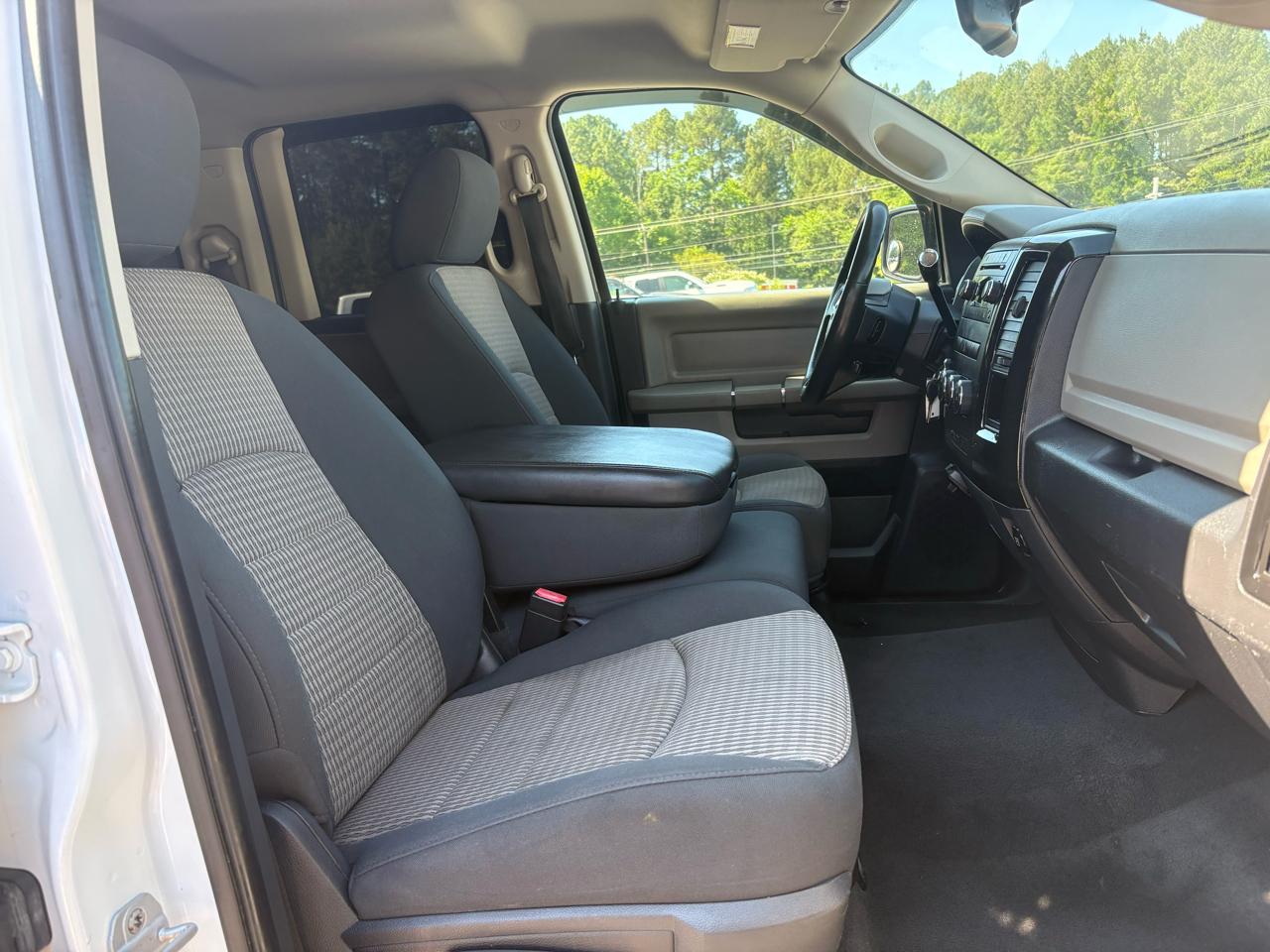 RAM 1500 SLT 2010