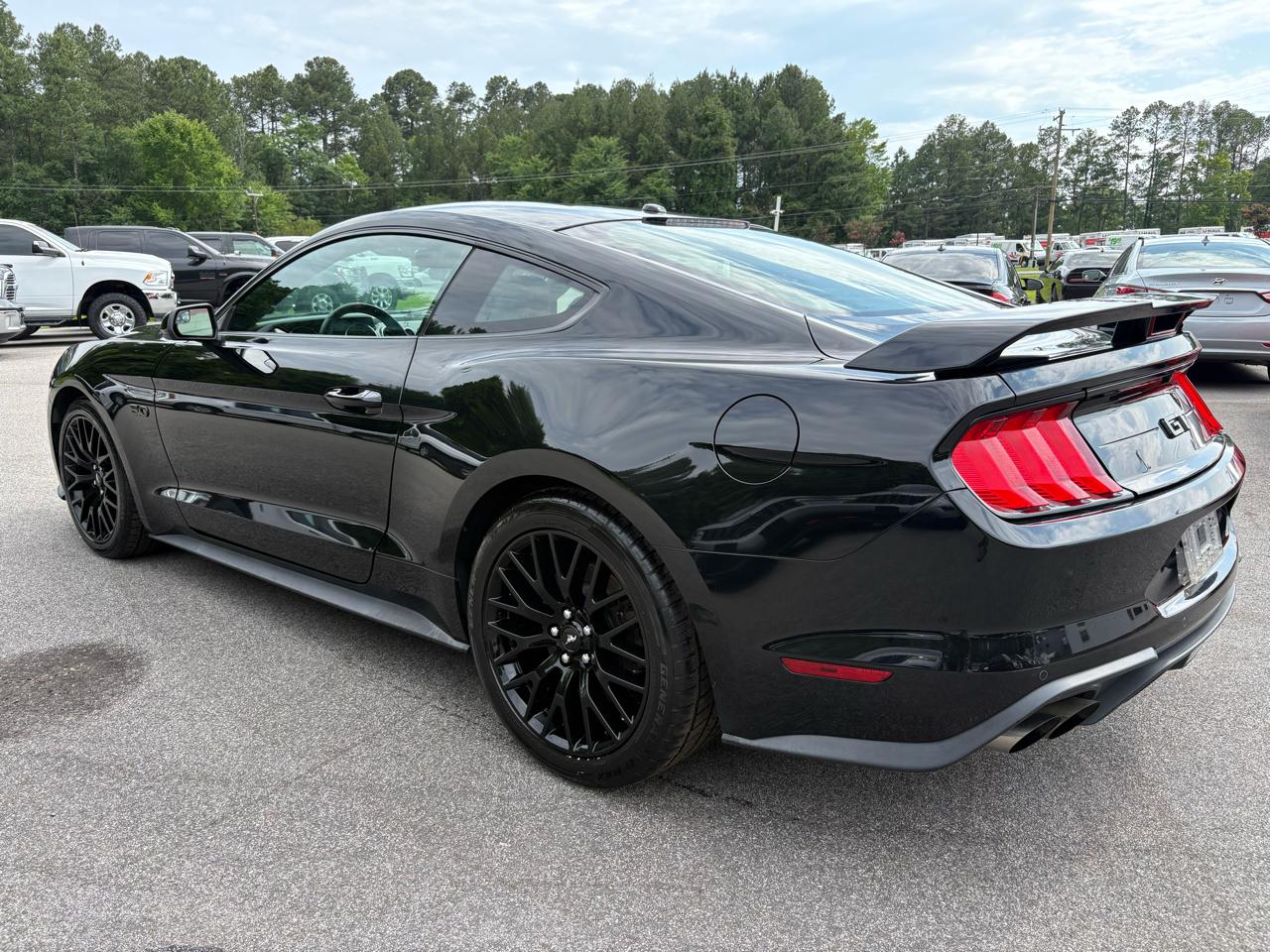 Ford Mustang GT Premium Coupe 2018