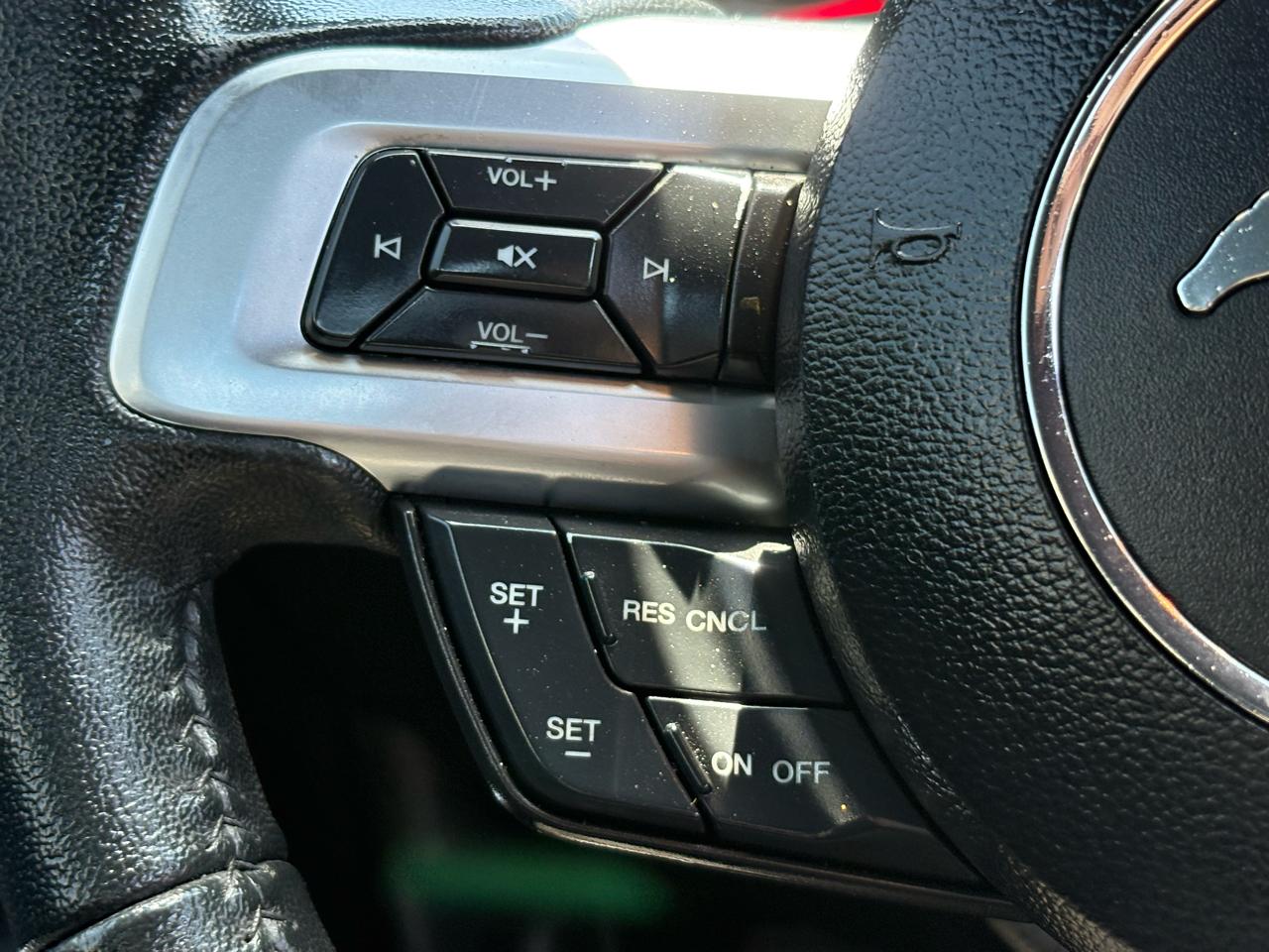 Ford Mustang EcoBoost Coupe 2019