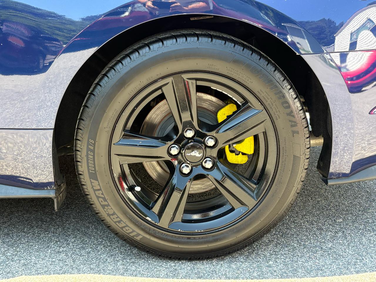 Ford Mustang EcoBoost Coupe 2019