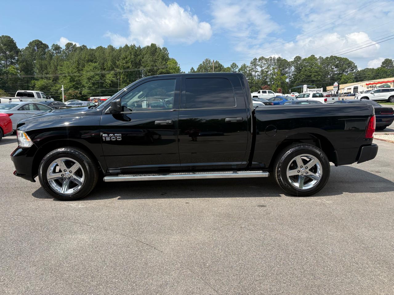RAM 1500 Tradesman Crew Cab 4WD 2014