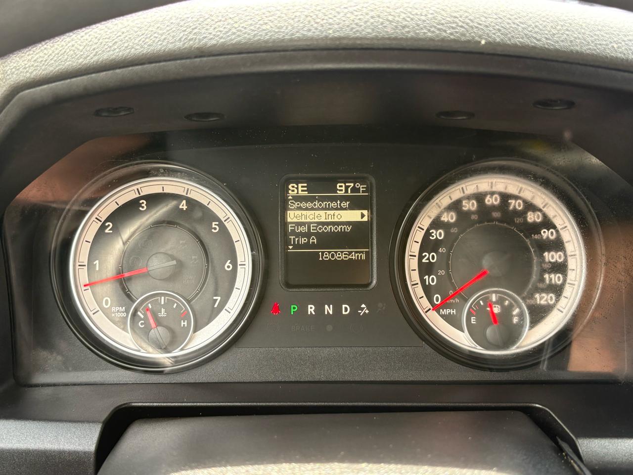 RAM 1500 Tradesman Crew Cab 4WD 2014