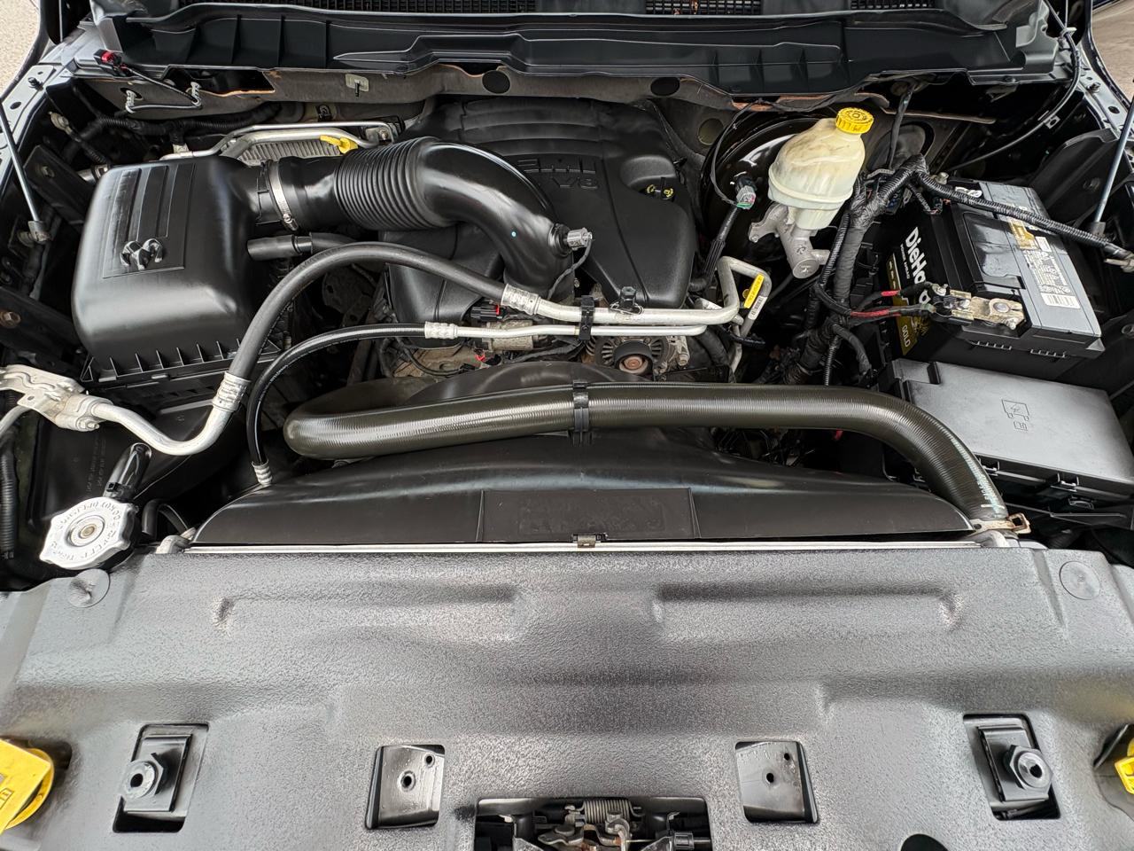 RAM 1500 Tradesman Crew Cab 4WD 2014