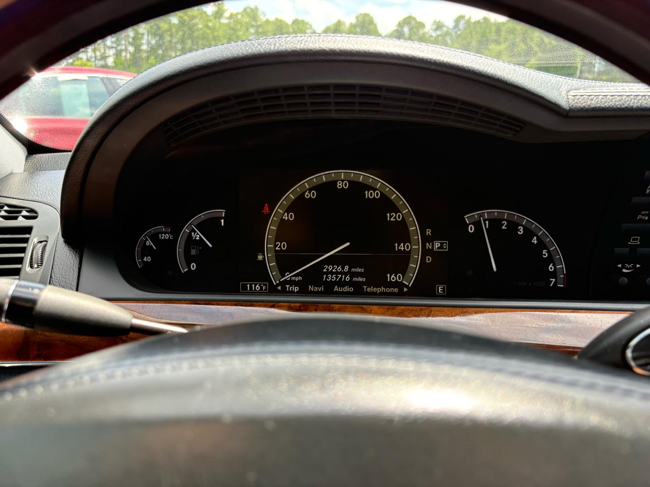 Mercedes-Benz S-Class S550 2011