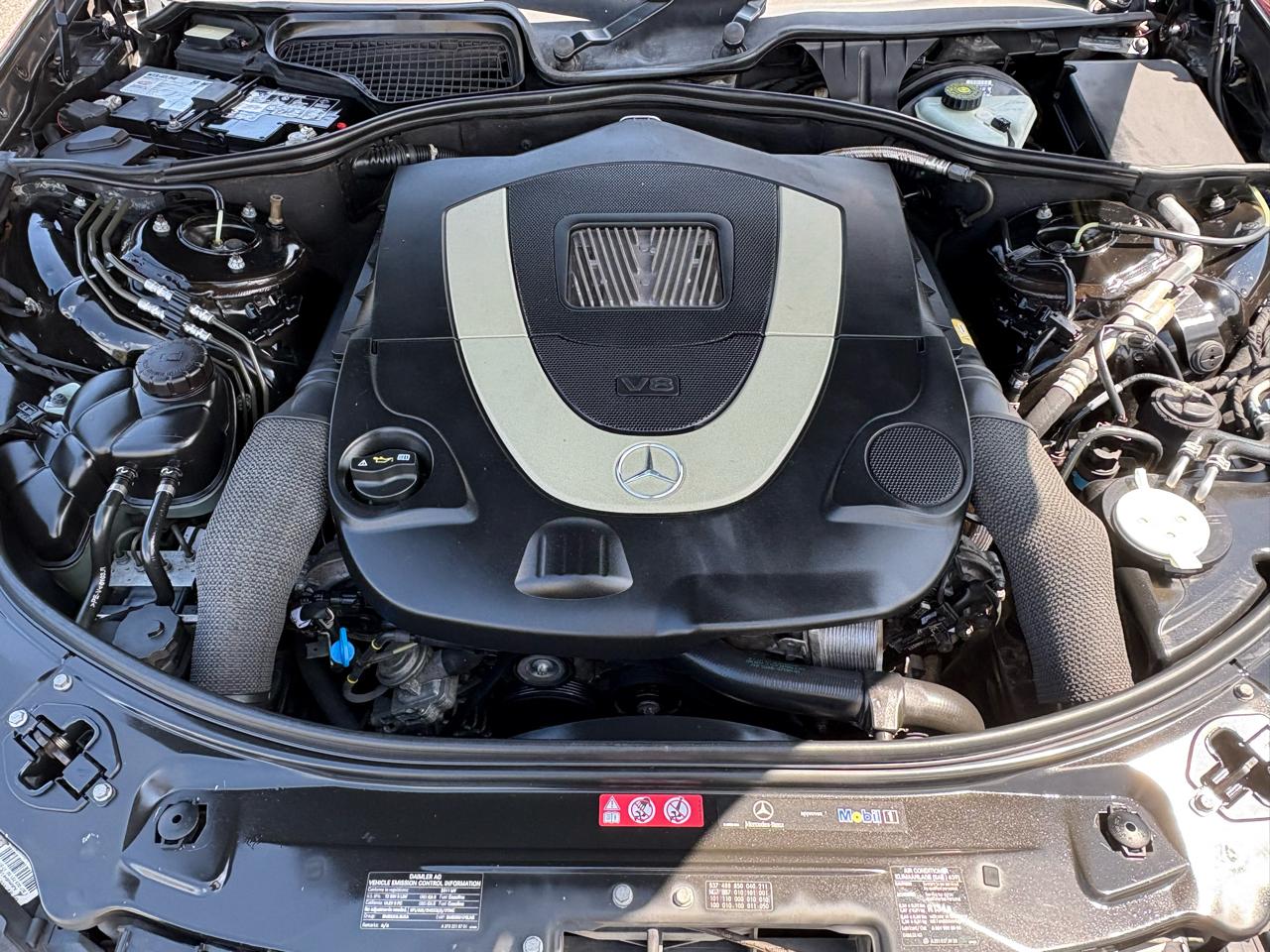 Mercedes-Benz S-Class S550 2011
