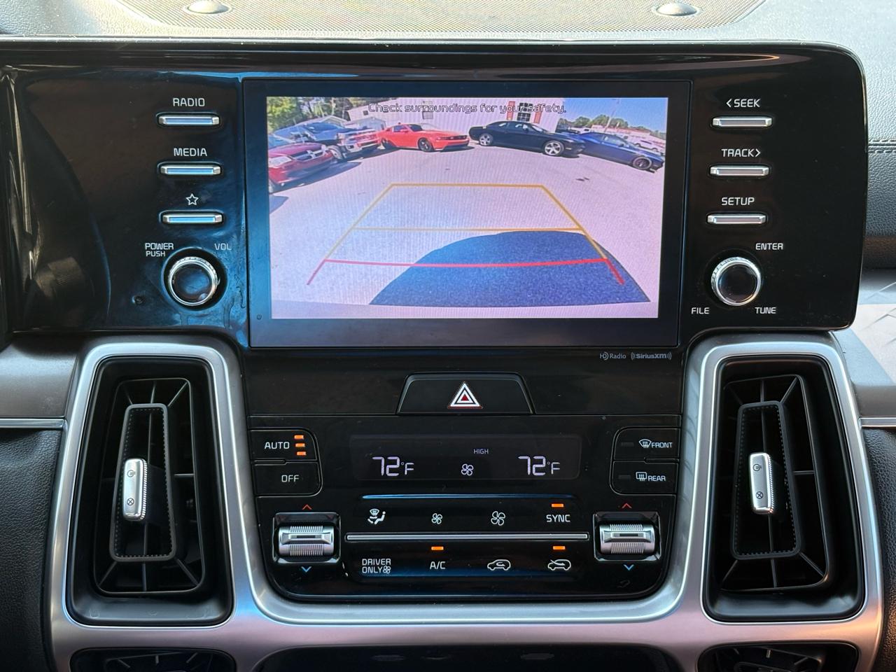 Kia Sorento Hybrid S 2021