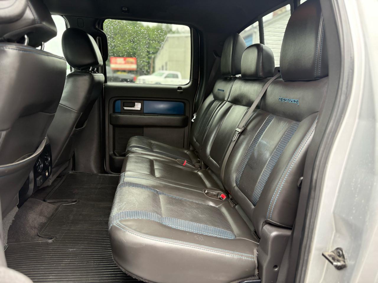 Ford F-150 SVT Raptor SuperCrew 5.5-ft. Bed 4WD 2012