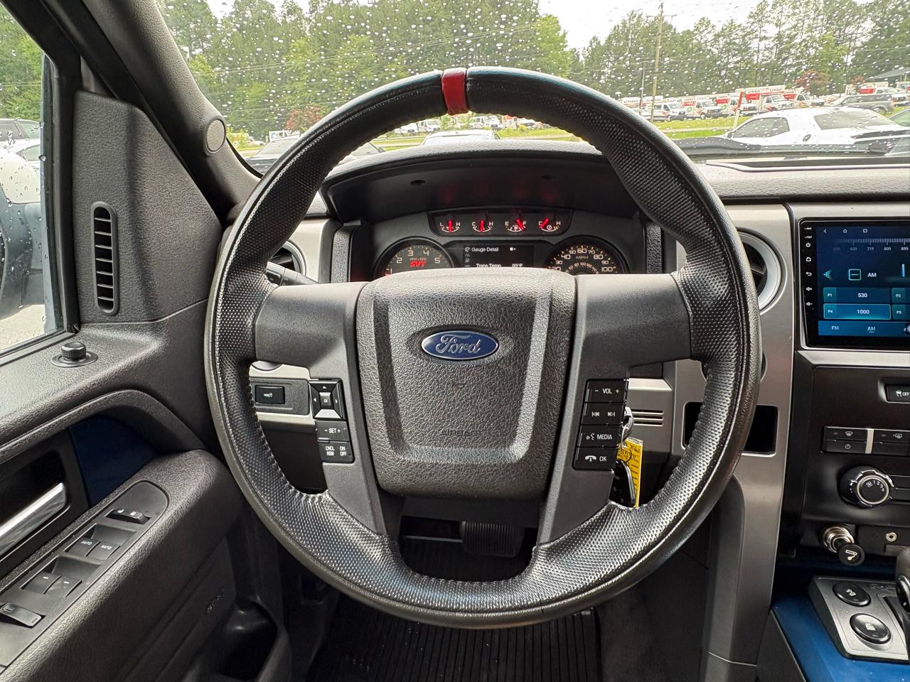 Ford F-150 SVT Raptor SuperCrew 5.5-ft. Bed 4WD 2012
