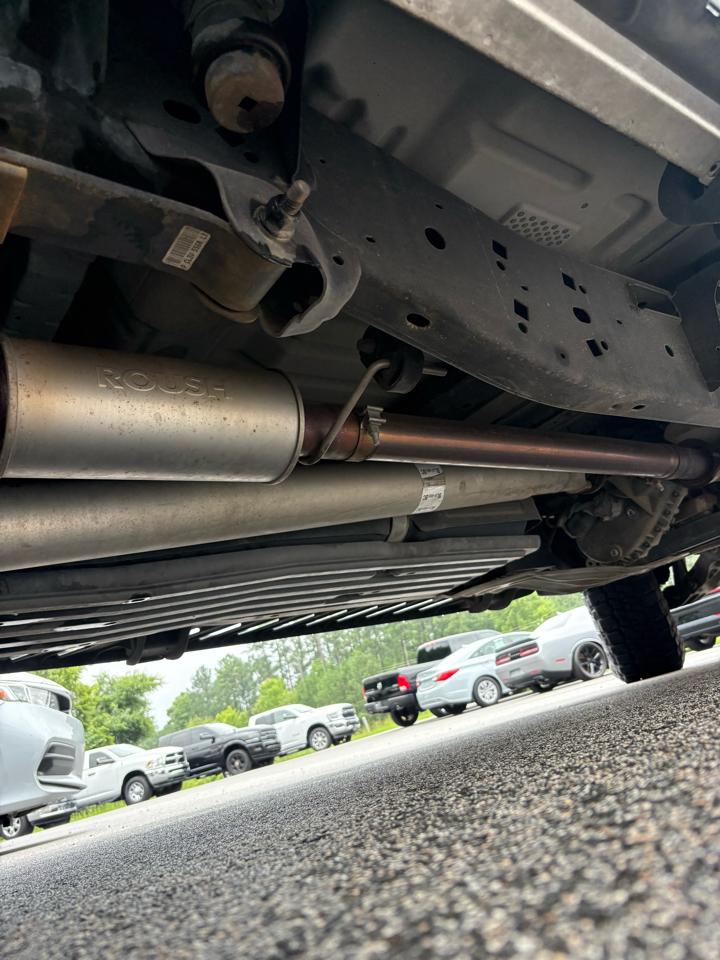 Ford F-150 SVT Raptor SuperCrew 5.5-ft. Bed 4WD 2012