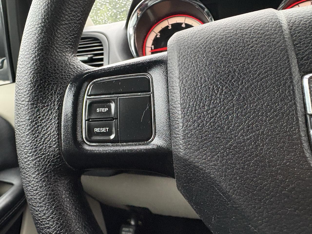 Dodge Grand Caravan SE 2019
