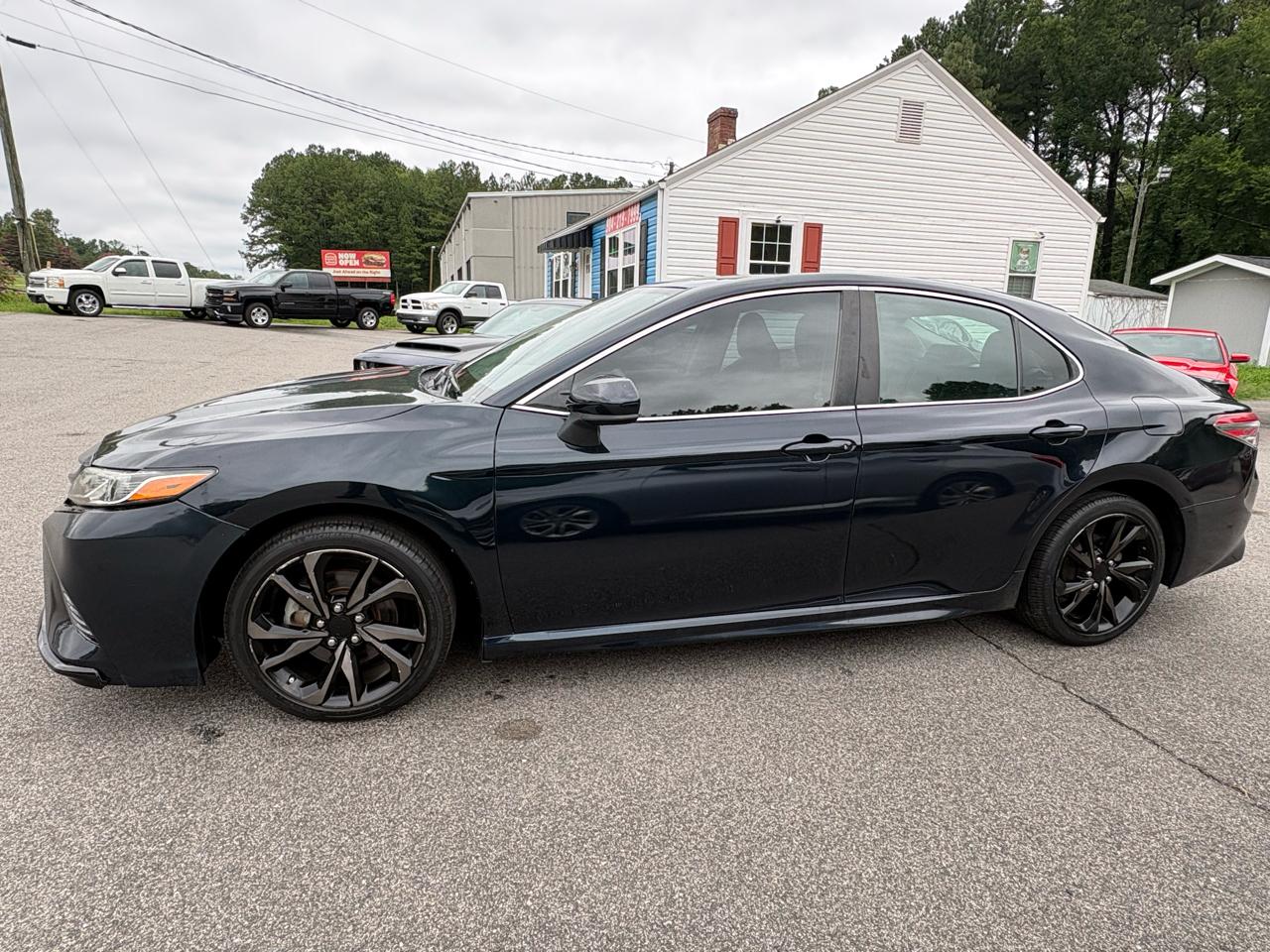 Toyota Camry LE 2018