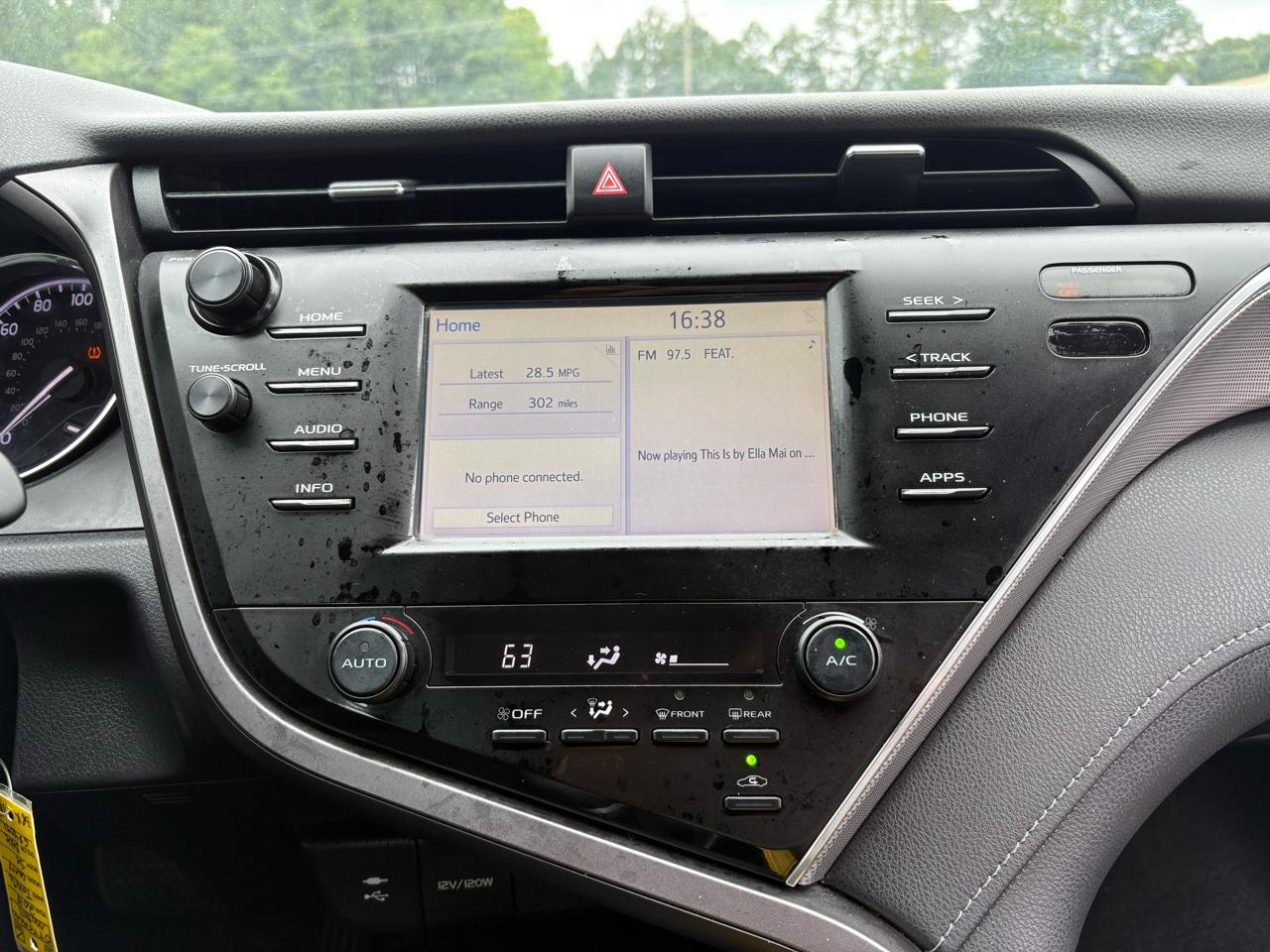 Toyota Camry LE 2018
