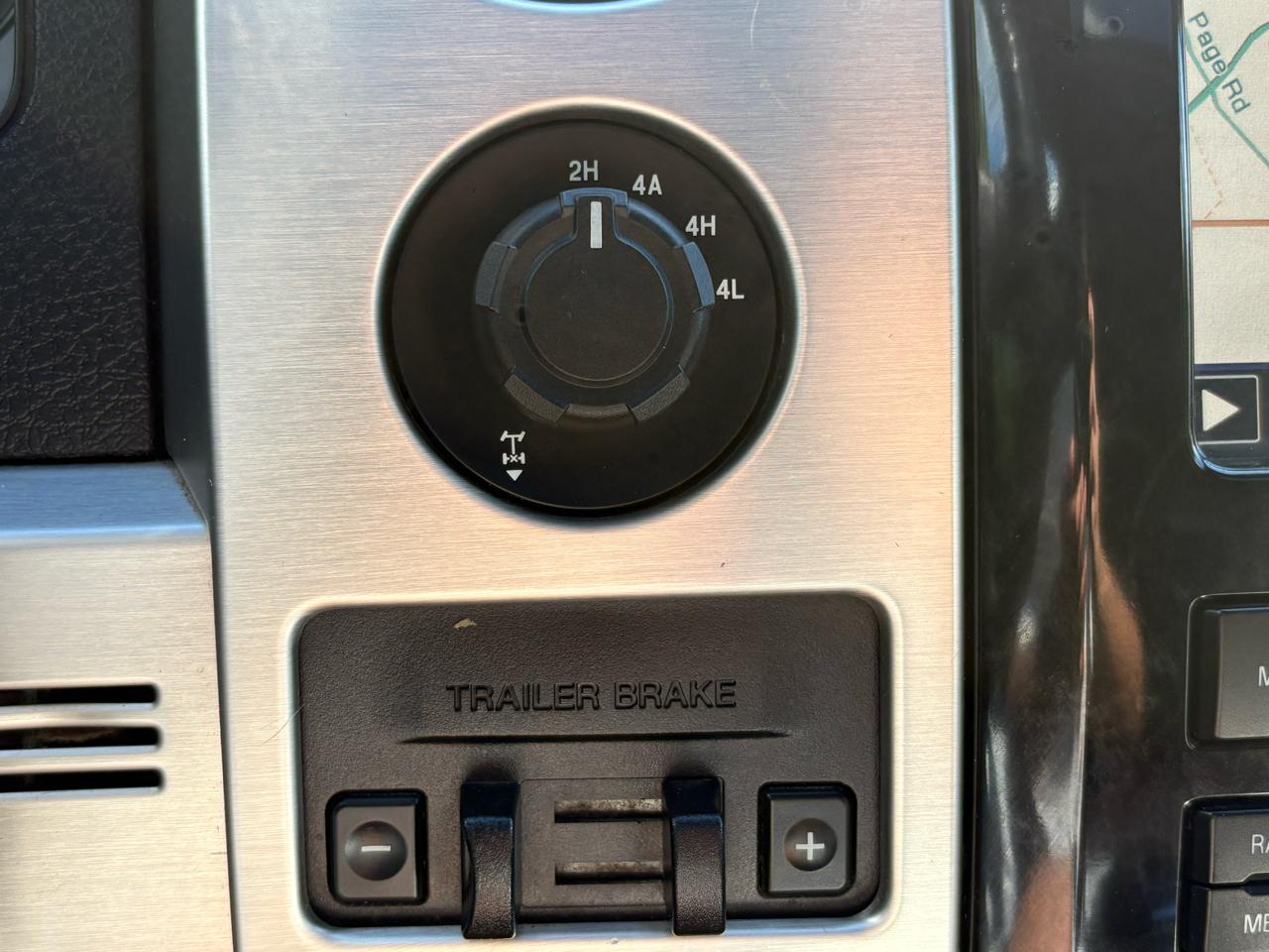 Ford F-150 Platinum SuperCrew 4WD 2012