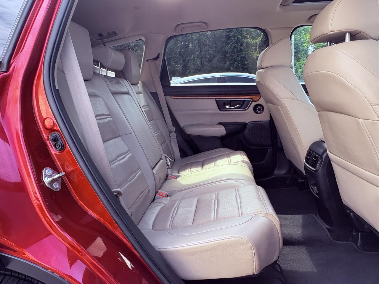 Honda CR-V Touring 2WD 2017