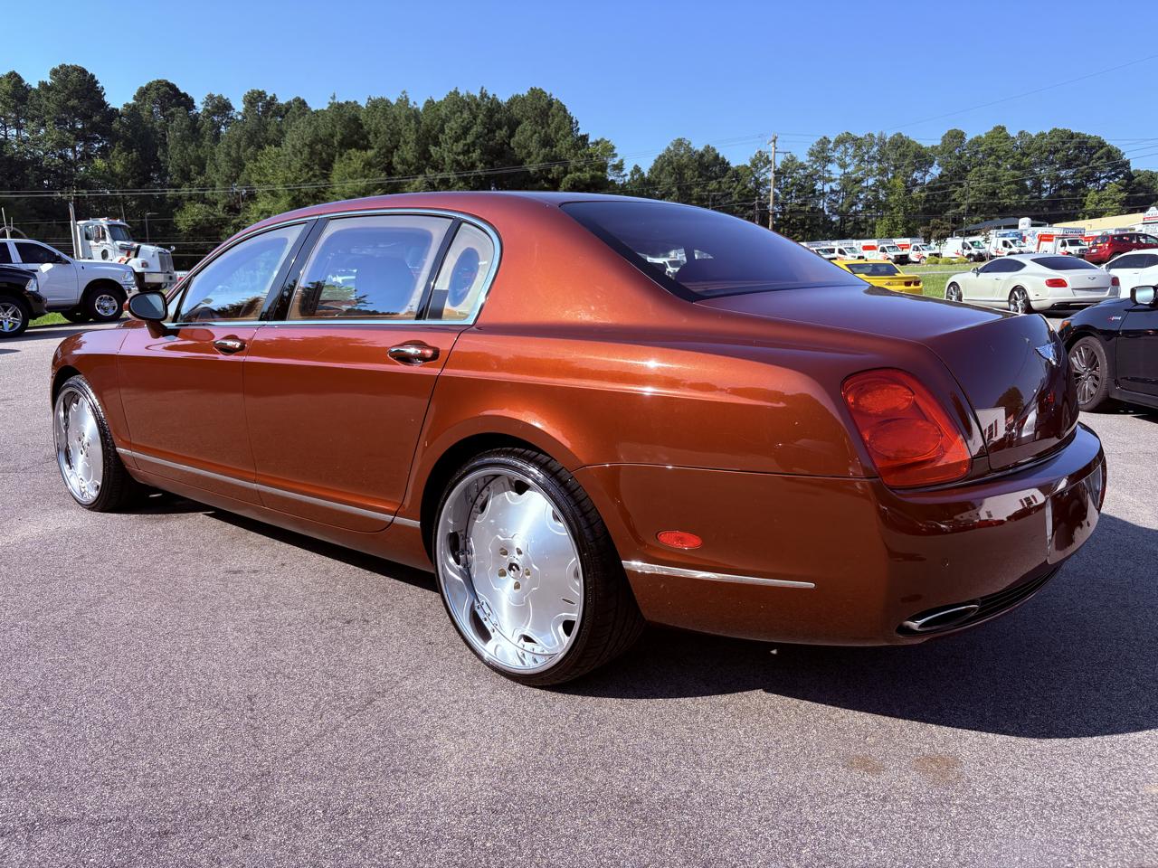 Bentley Continental Flying Spur Sedan 2007