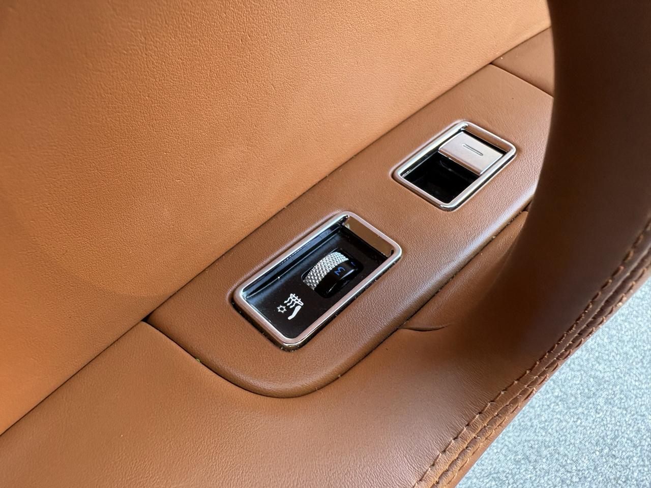 Bentley Continental Flying Spur Sedan 2007