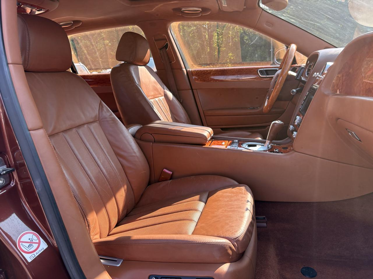 Bentley Continental Flying Spur Sedan 2007