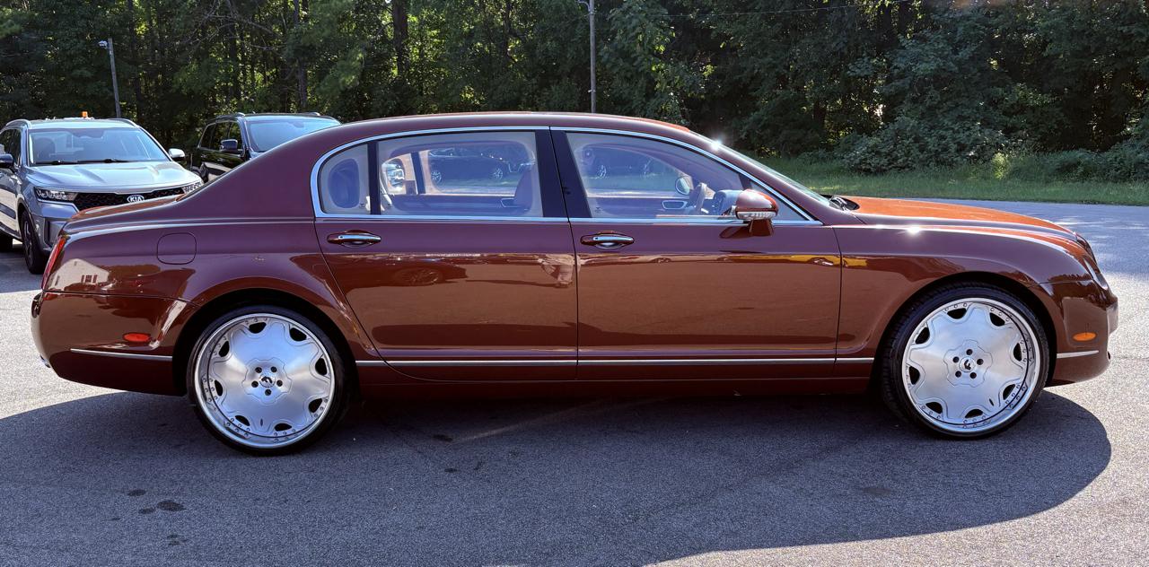 Bentley Continental Flying Spur Sedan 2007