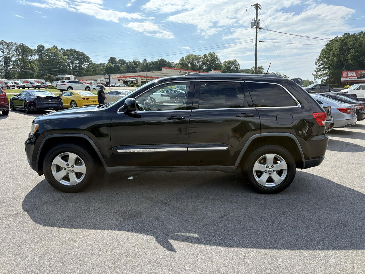 Jeep Grand Cherokee Laredo 2WD 2012