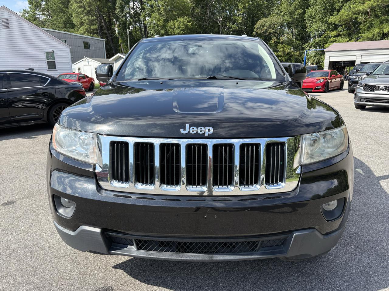 Jeep Grand Cherokee Laredo 2WD 2012
