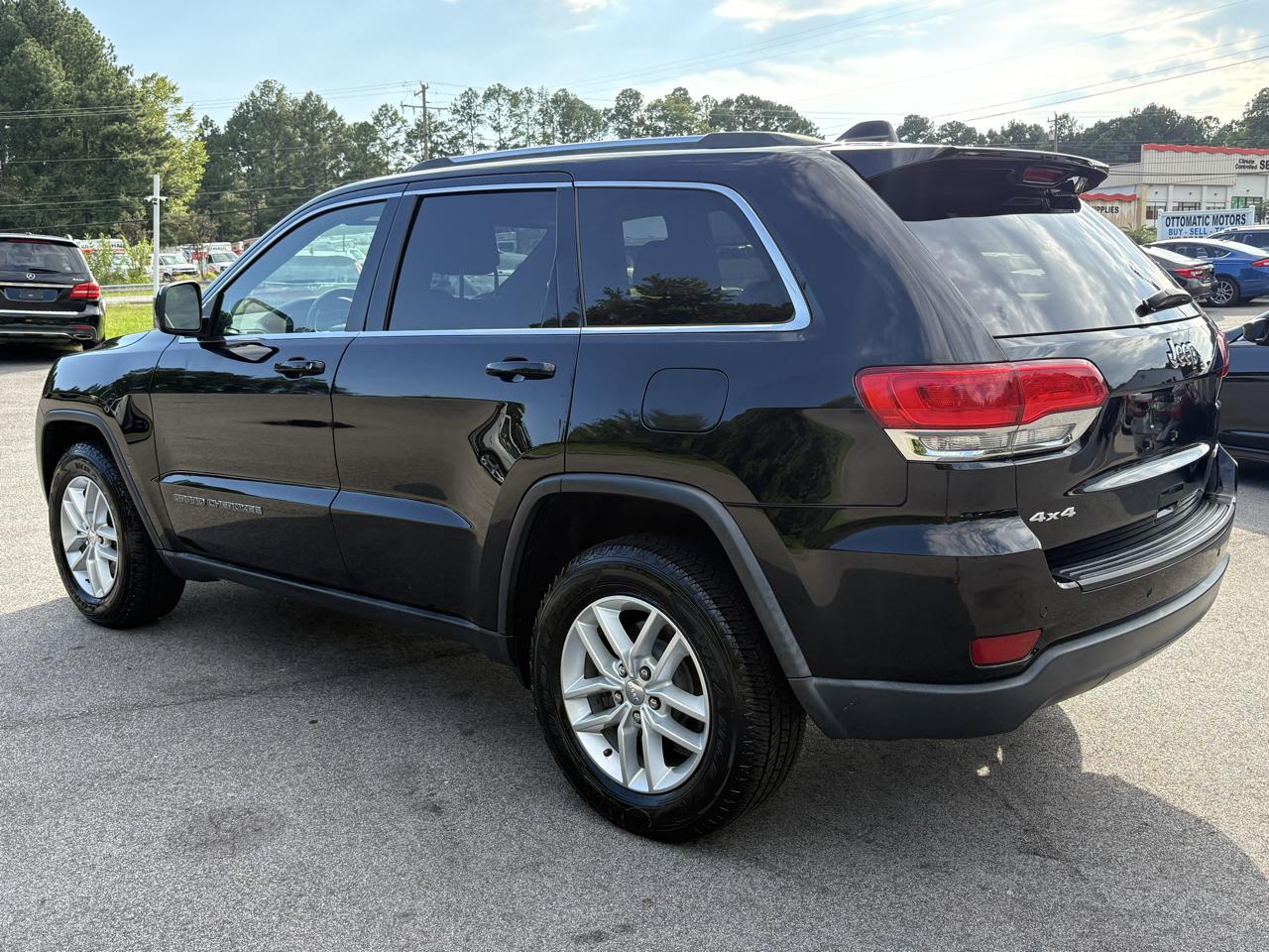 Jeep Grand Cherokee Laredo 4WD 2018