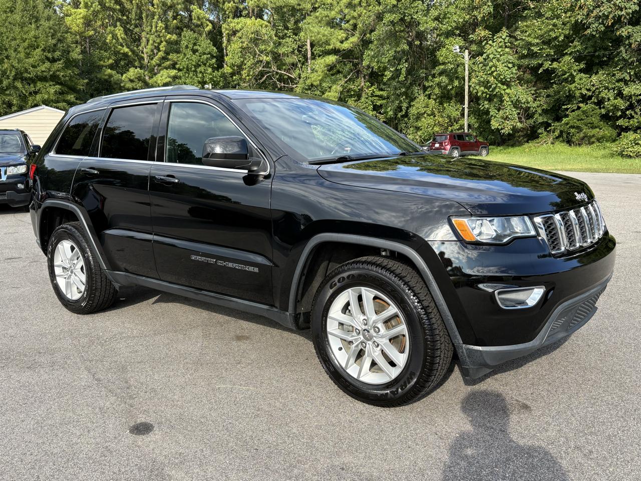Jeep Grand Cherokee Laredo 4WD 2018