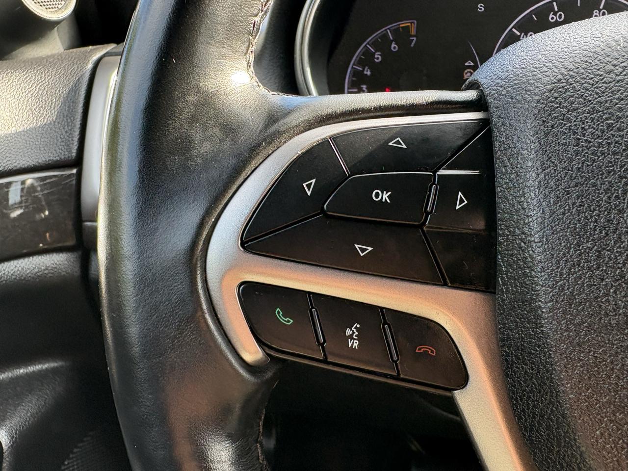 Jeep Grand Cherokee Laredo 4WD 2018