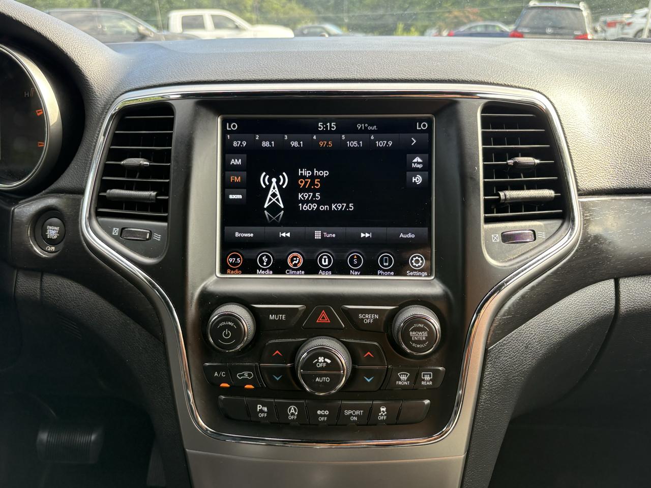 Jeep Grand Cherokee Laredo 4WD 2018