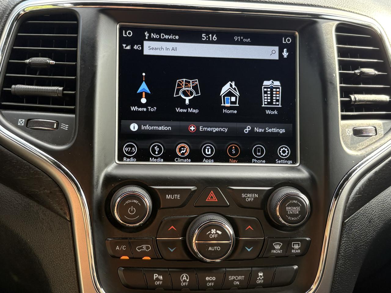 Jeep Grand Cherokee Laredo 4WD 2018