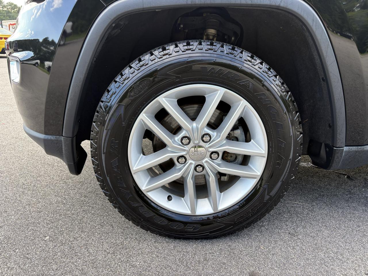 Jeep Grand Cherokee Laredo 4WD 2018