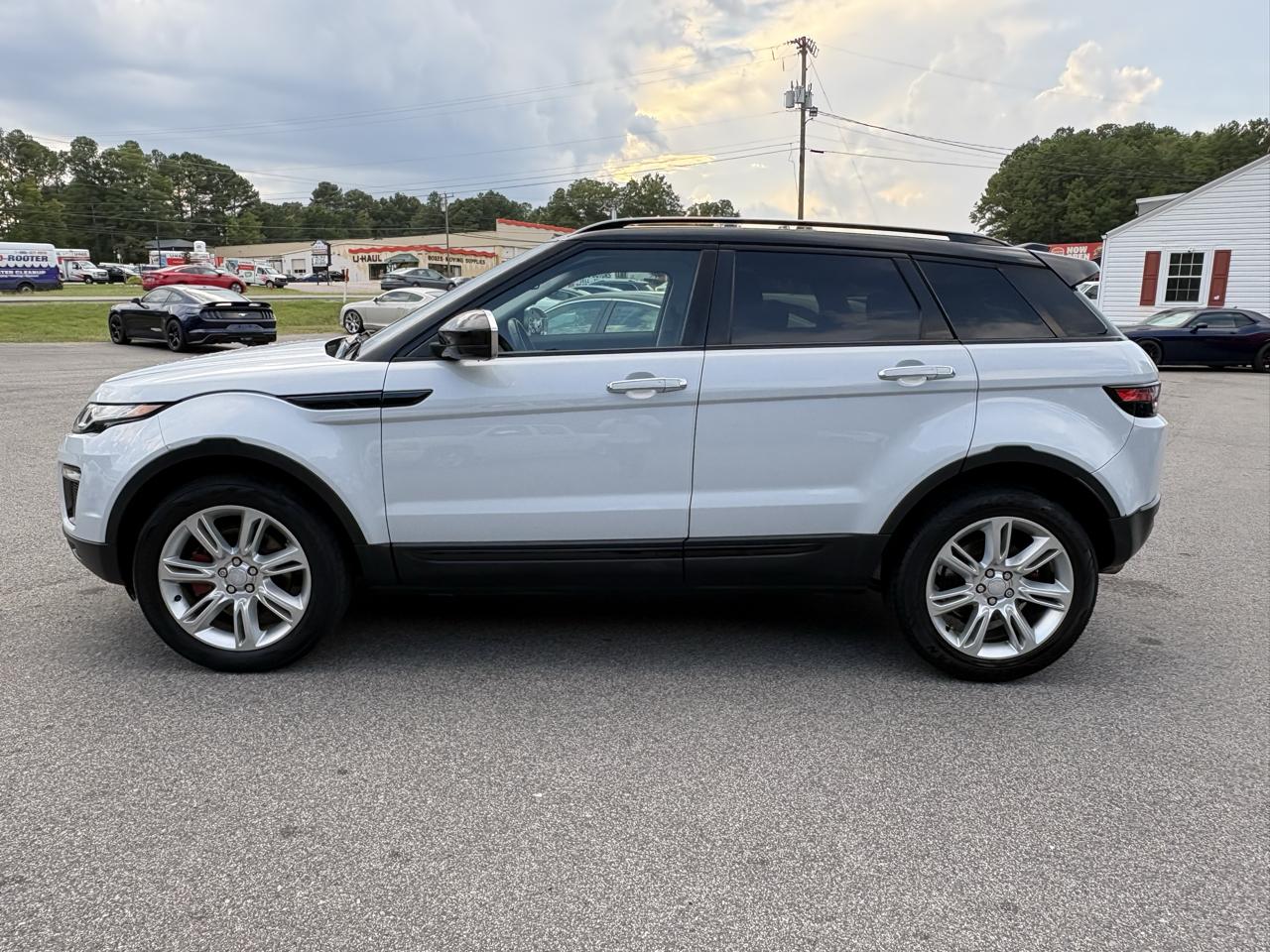 Land Rover Range Rover Evoque SE Premium 4D SAV 2017