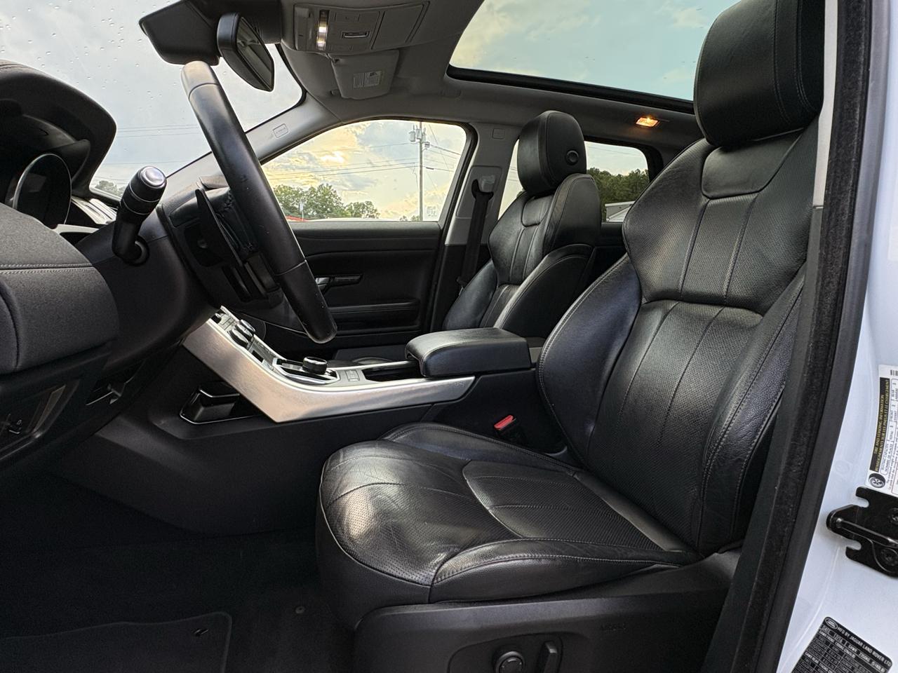 Land Rover Range Rover Evoque SE Premium 4D SAV 2017
