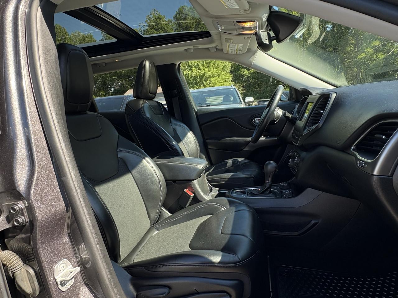 Jeep Cherokee Latitude Plus 4WD 2019