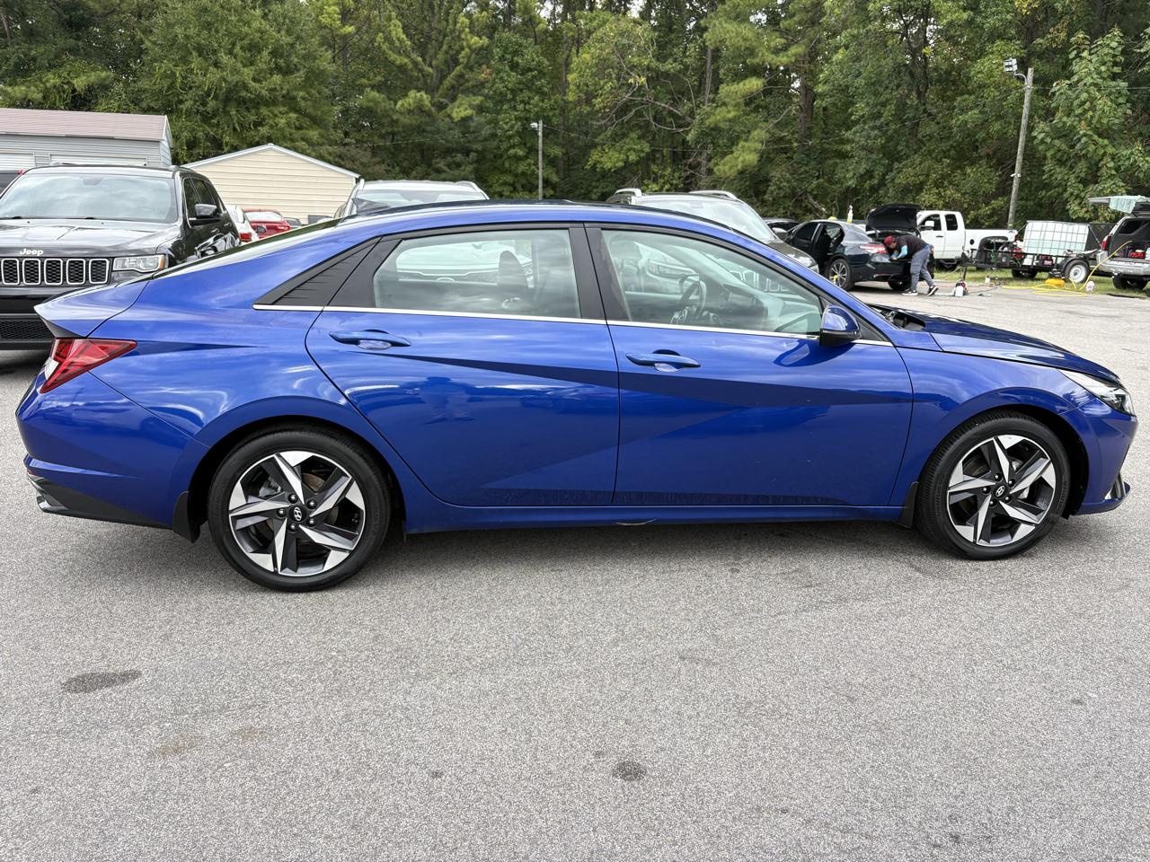 Hyundai Elantra Limited 2023