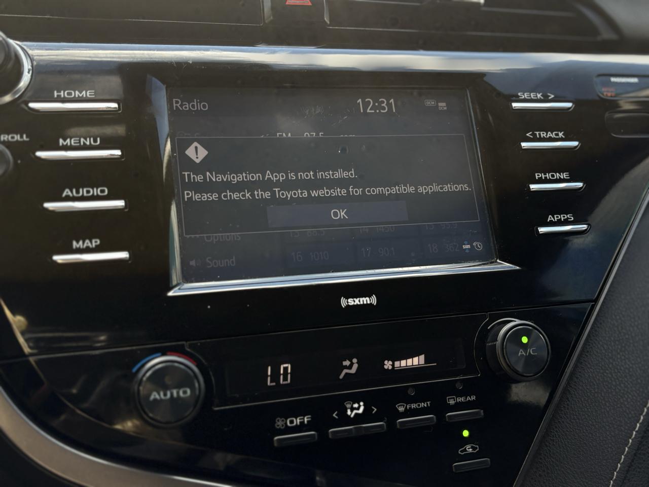 Toyota Camry SE 2020