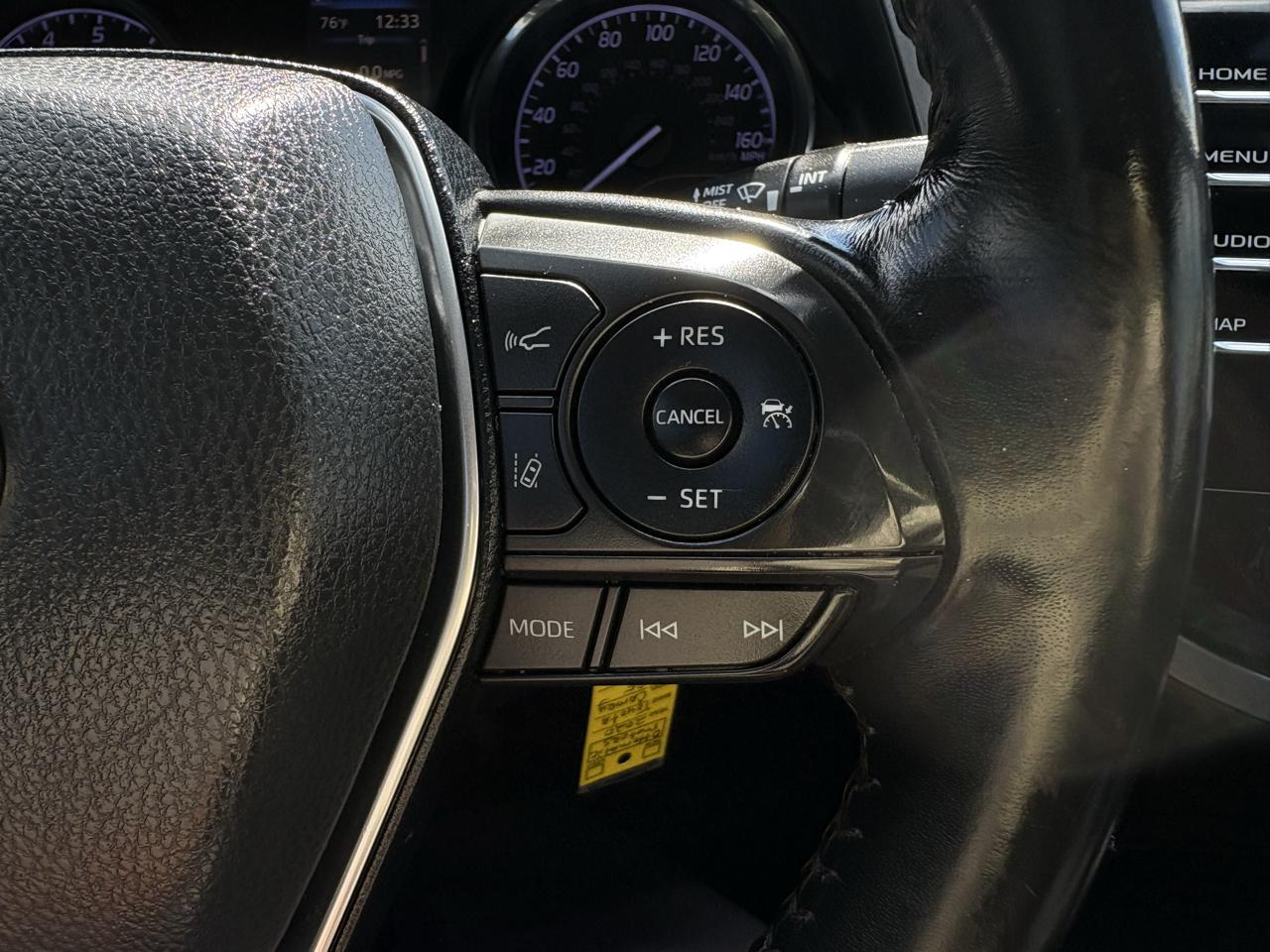 Toyota Camry SE 2020