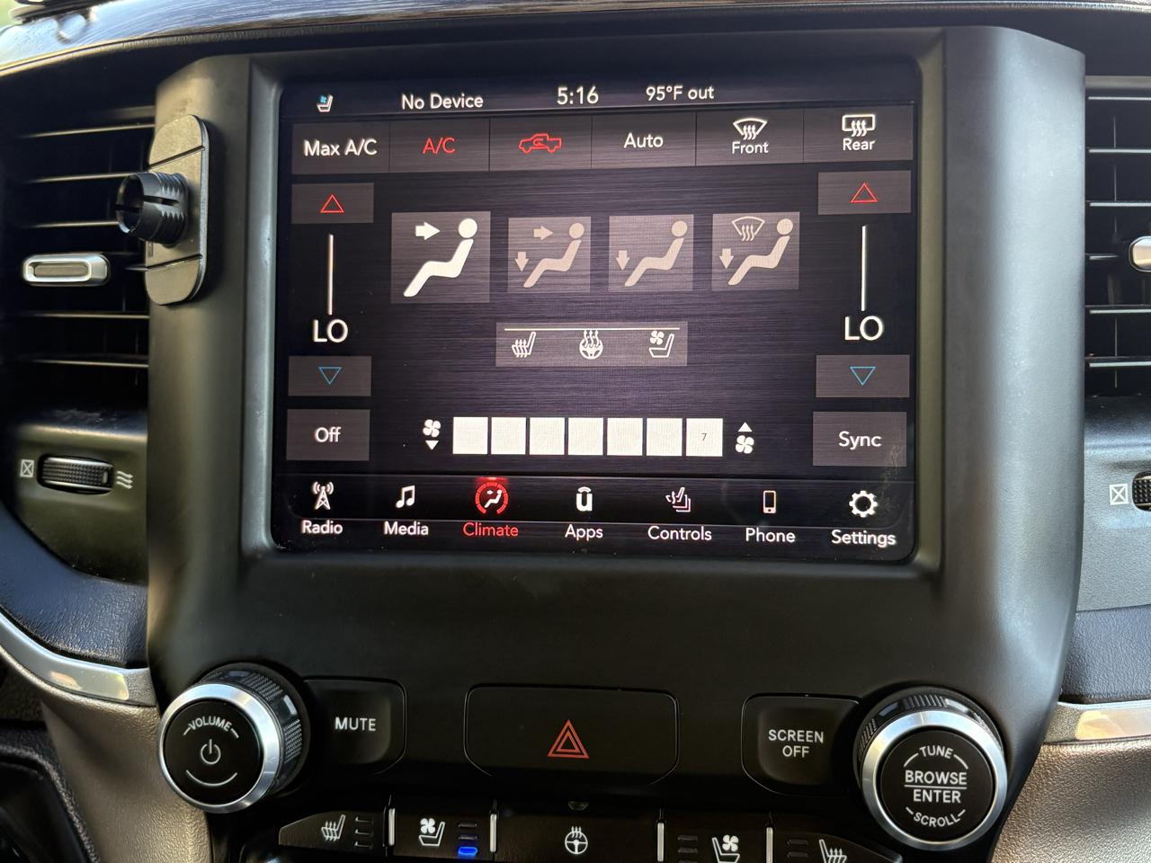 RAM 1500 Laramie Crew Cab 2019