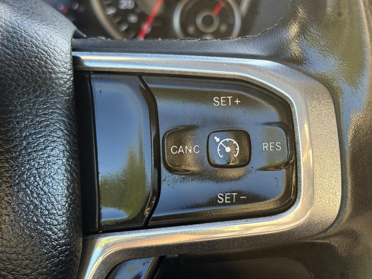 RAM 1500 Laramie Crew Cab 2019