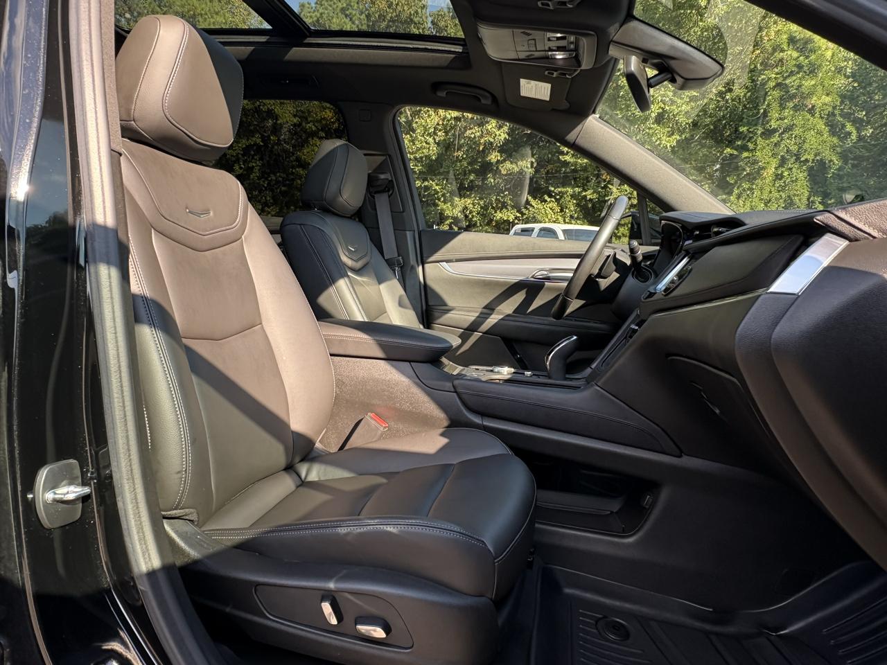 Cadillac XT6 Luxury AWD 2023