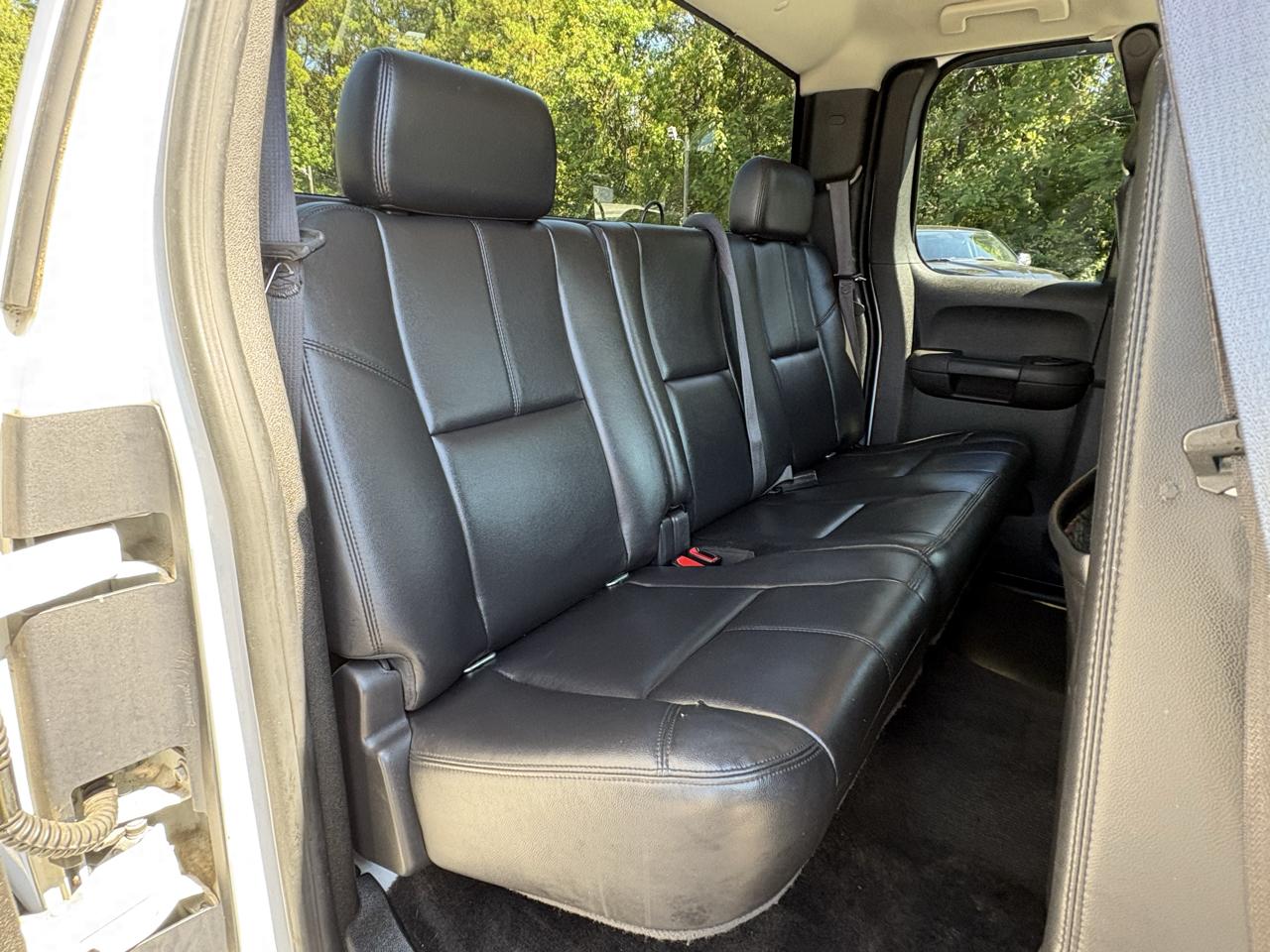 Chevrolet Silverado 1500  2010