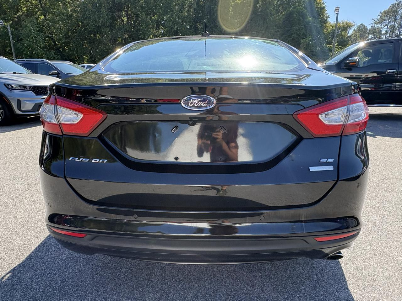 Ford Fusion SE 2016