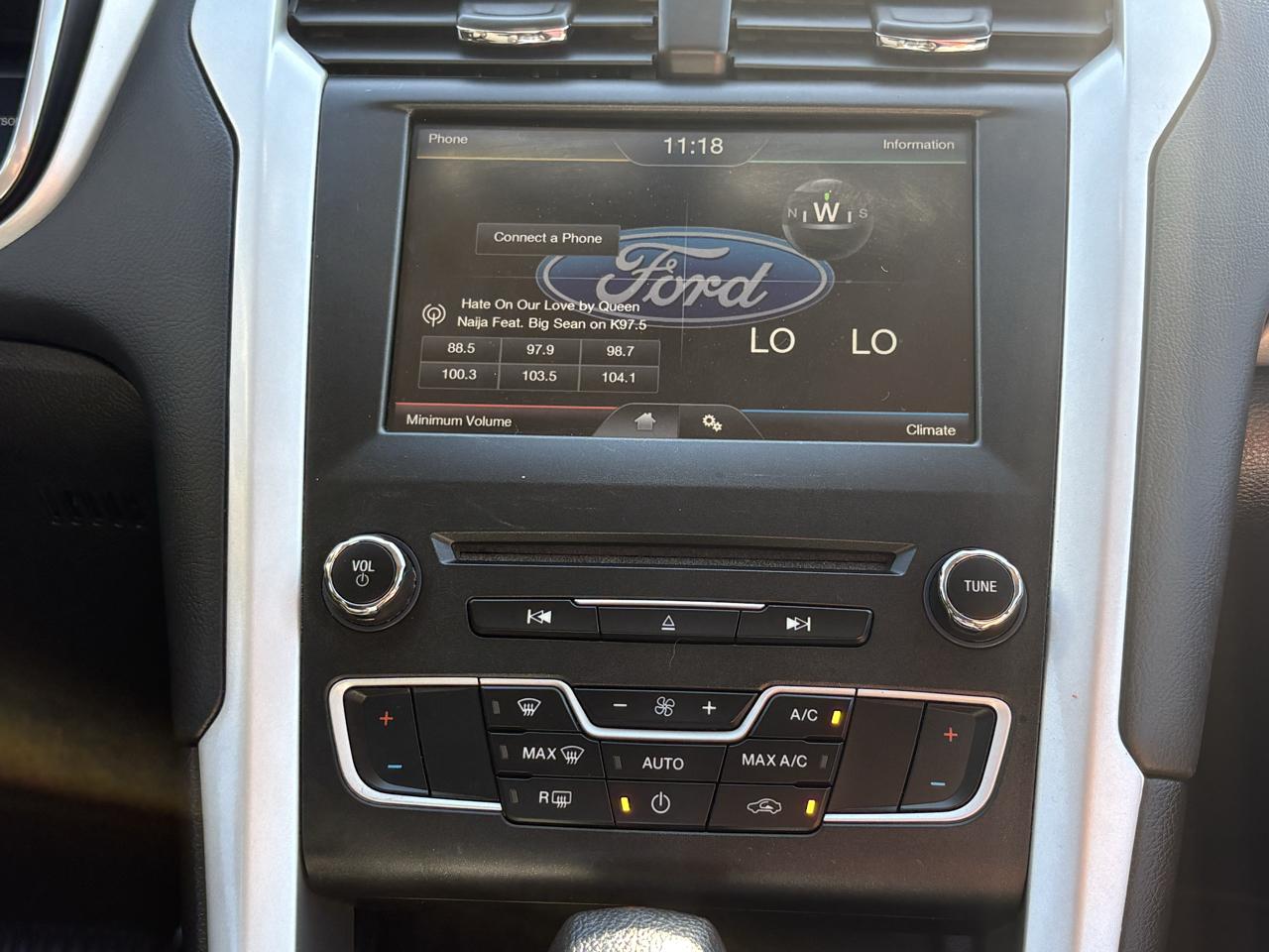 Ford Fusion SE 2016