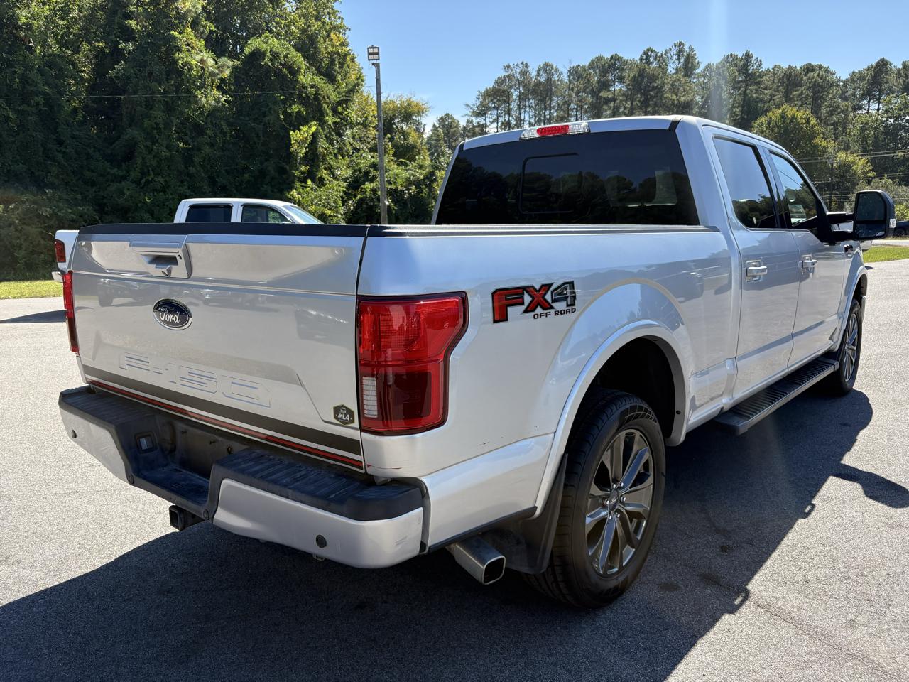 Ford F-150 Supercab 157" Lariat 4WD 2018