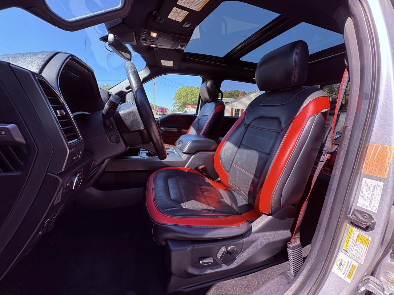 Ford F-150 Supercab 157" Lariat 4WD 2018